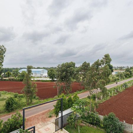 Celestial Sapphire Villa Pvt Pool Veg Food 4Bhk Dod Ballāpur Exterior photo