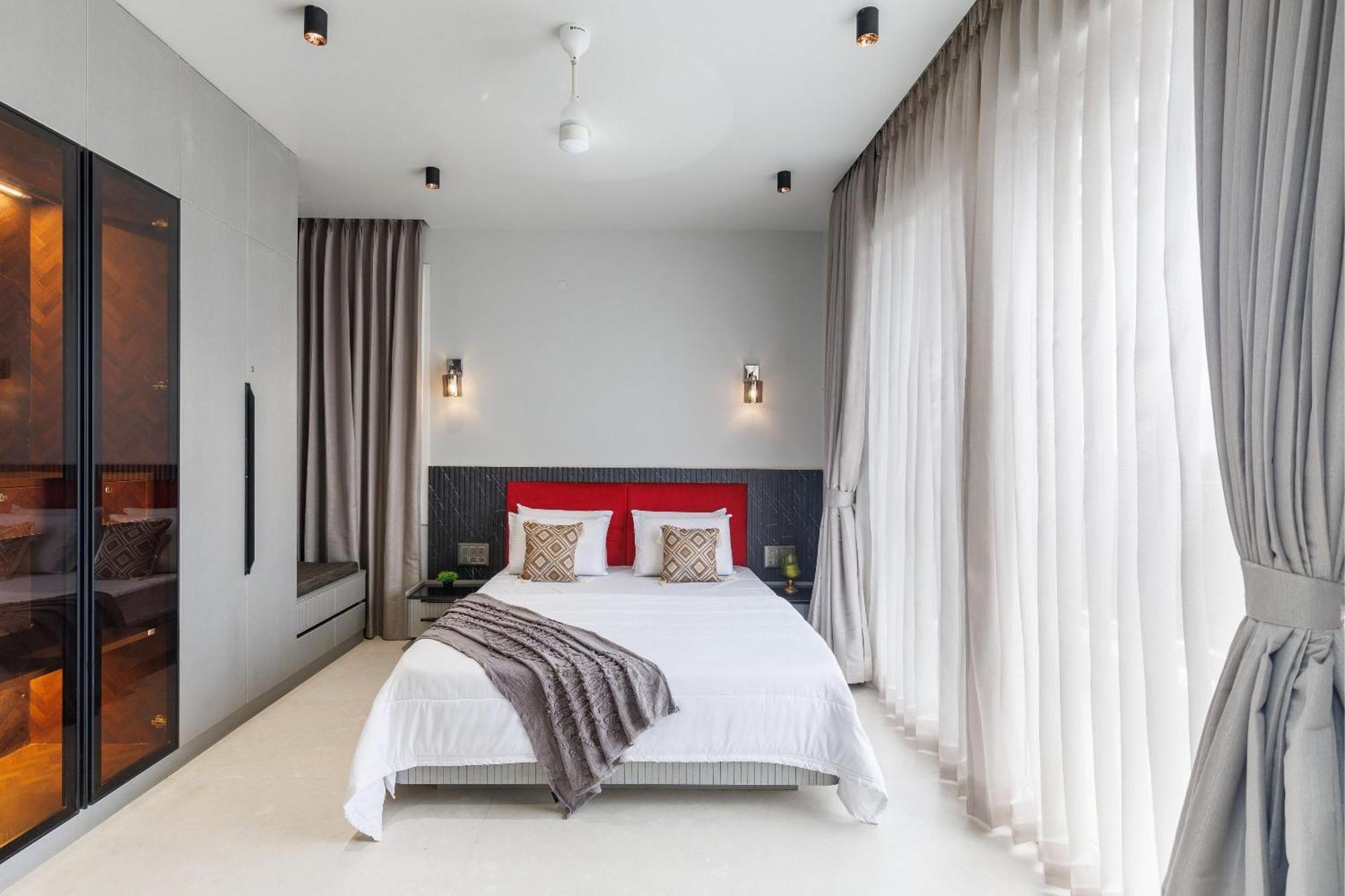 Celestial Sapphire Villa Pvt Pool Veg Food 4Bhk Dod Ballāpur Exterior photo